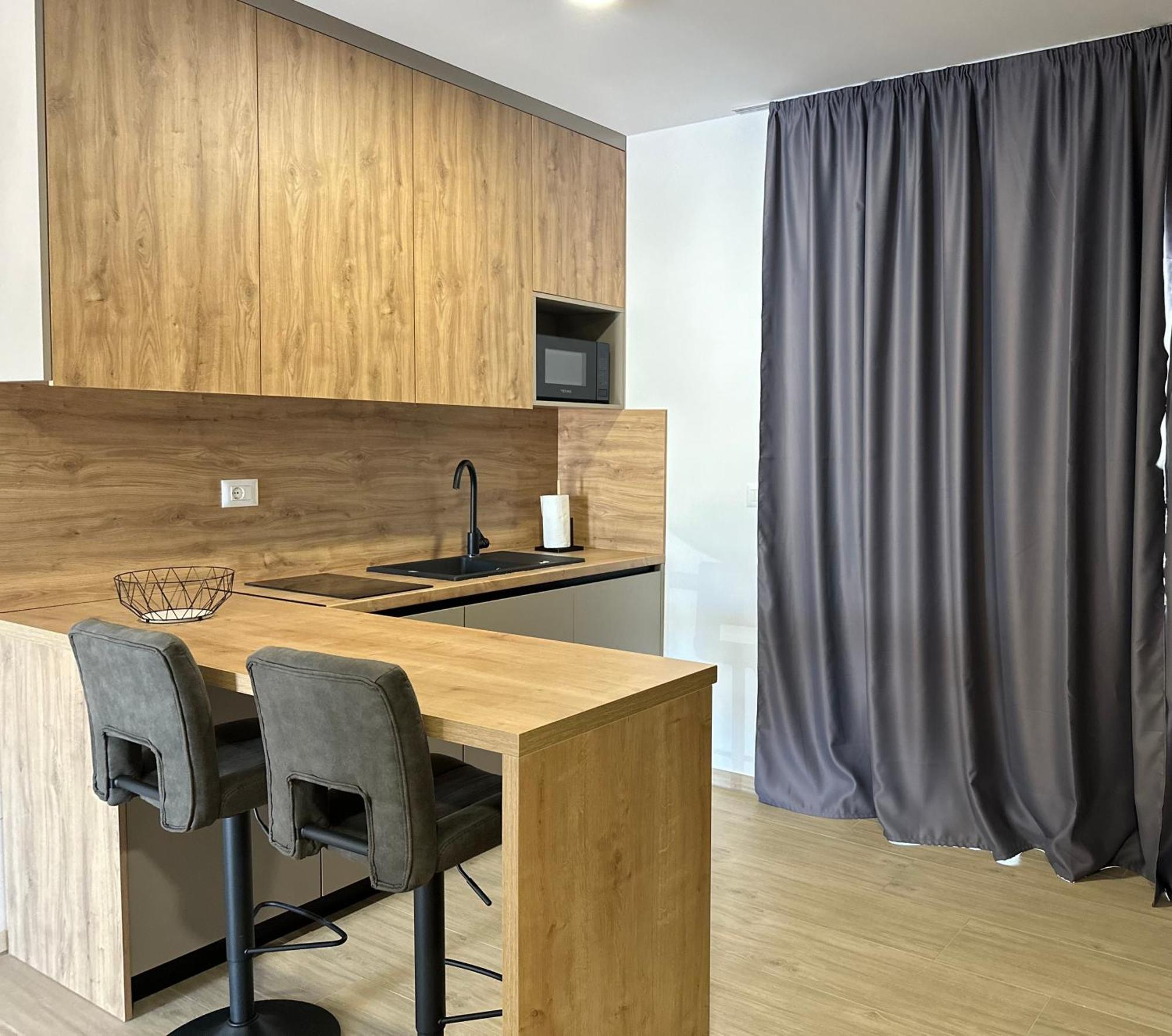 New In Airport Dubrovnik Apartment Mocici Exterior photo